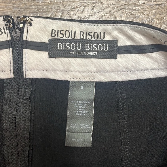 BISOU BISOU Black Pencil zip skirt - Picture 2 of 4